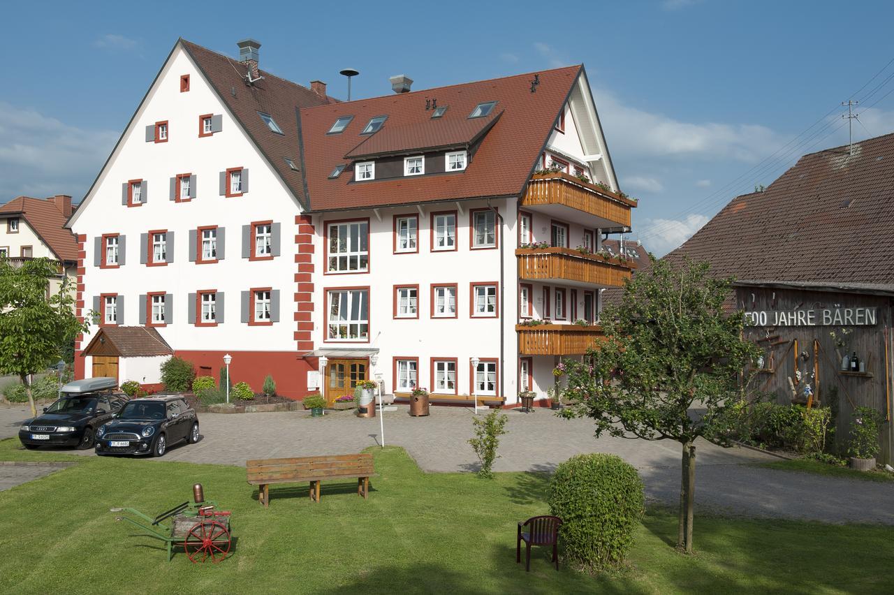 Landgasthof Baeren Кирхцартен Экстерьер фото